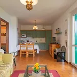 Σπίτι διακοπών Ronco - Vna215 By Interhome